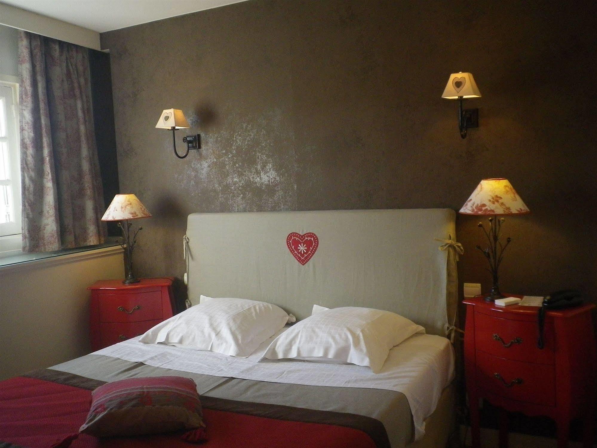 Hotel-Restaurant Ricordeau Loué 외부 사진