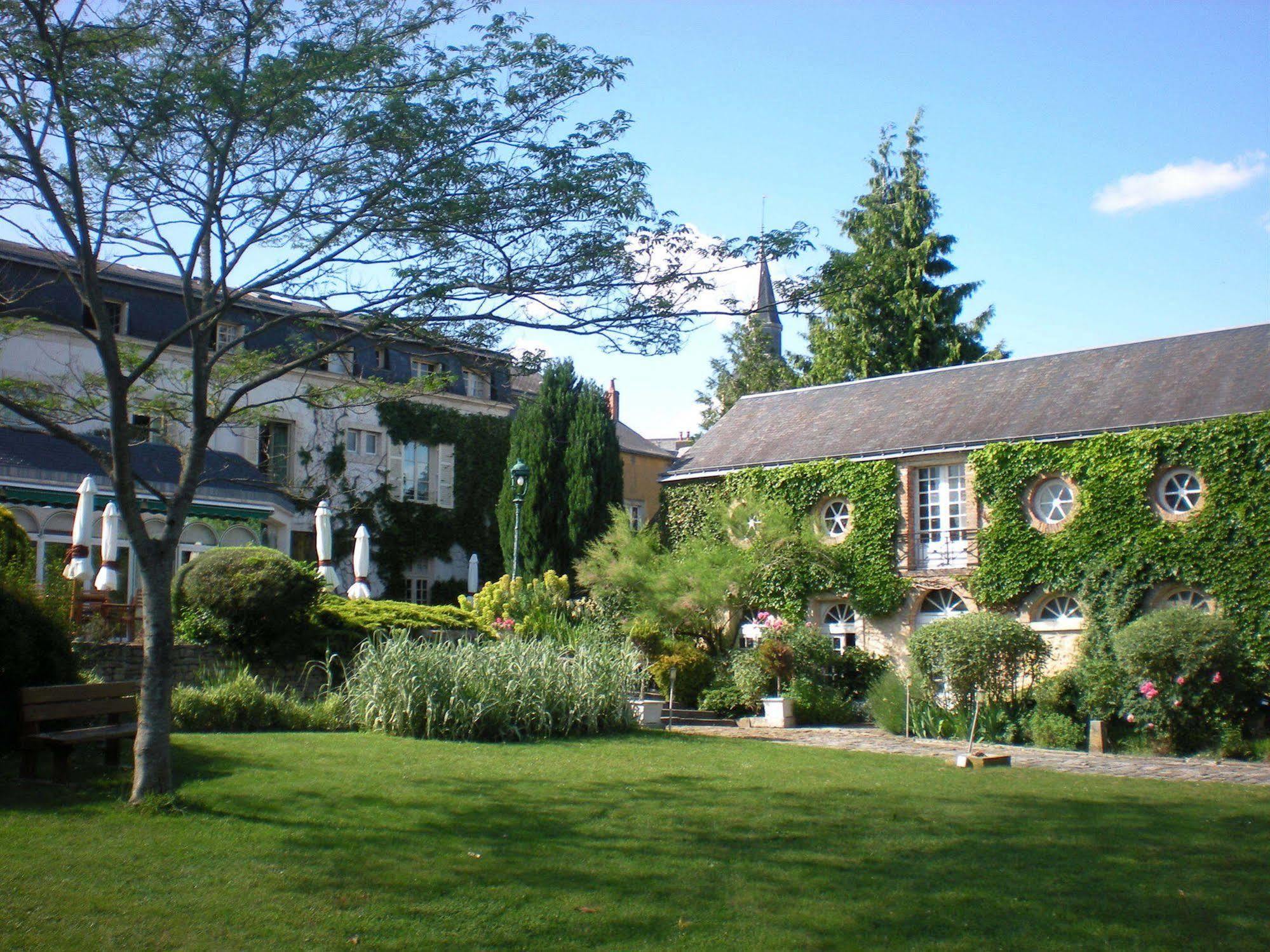 Hotel-Restaurant Ricordeau Loué 외부 사진